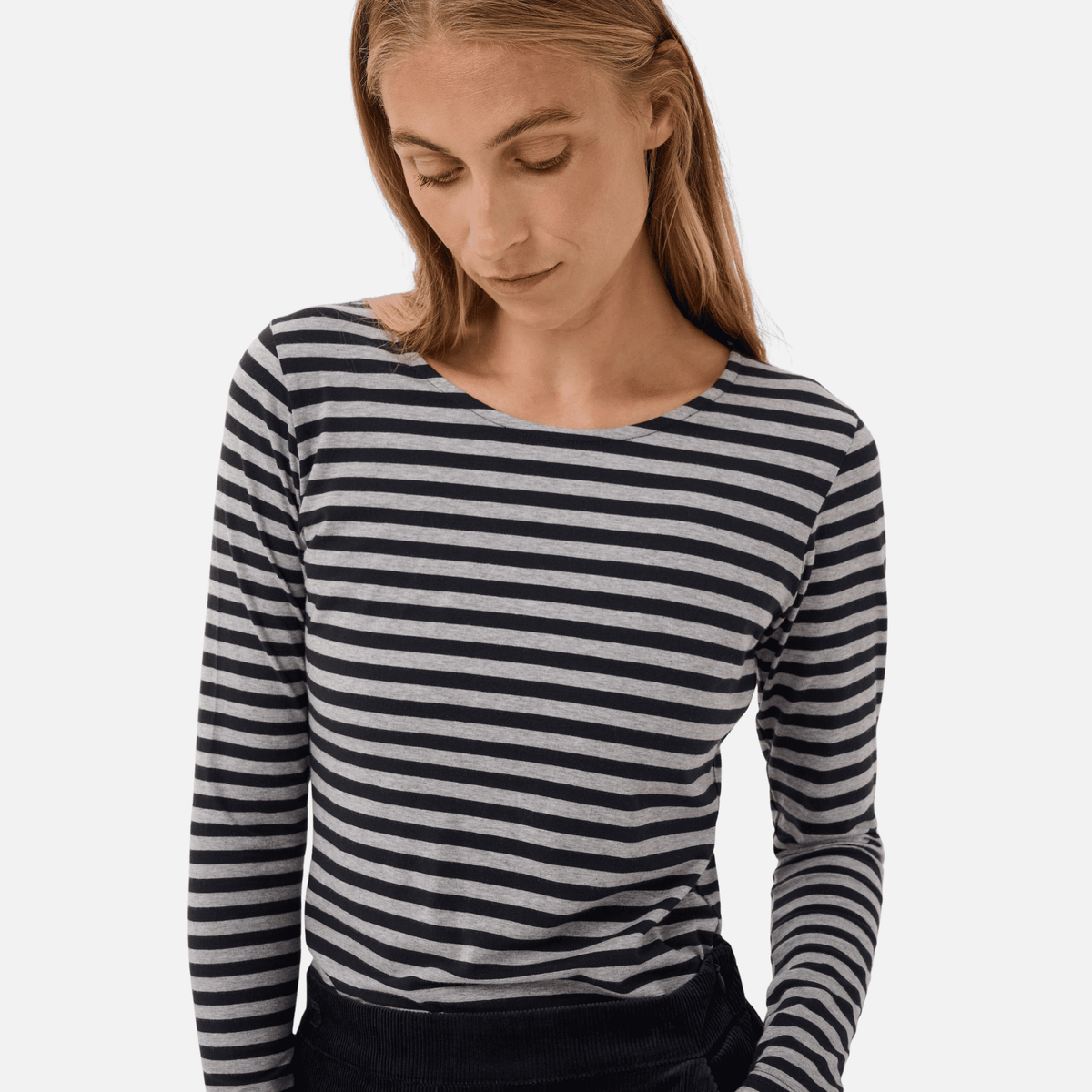 Part Two Nemajas Long Sleeve T-Shirt in Dark Navy Stripe – close-up styled front view