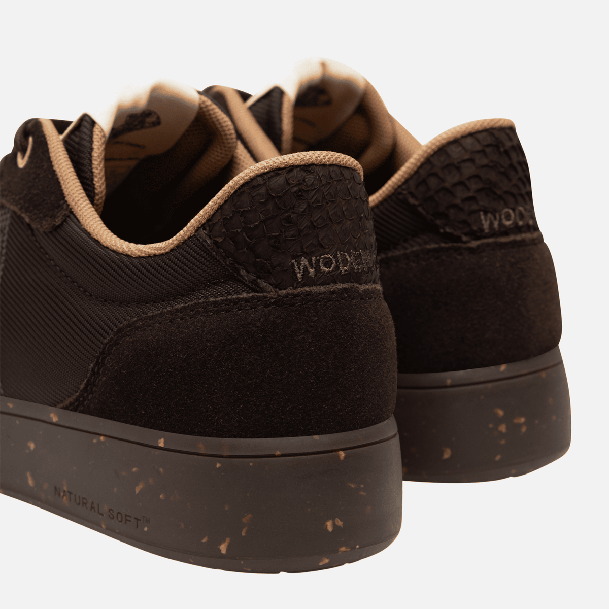 Woden Line Trainer Chocolate heel detail